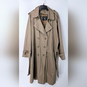 Vintage Burberrys Tan Trench Coat, Size Large